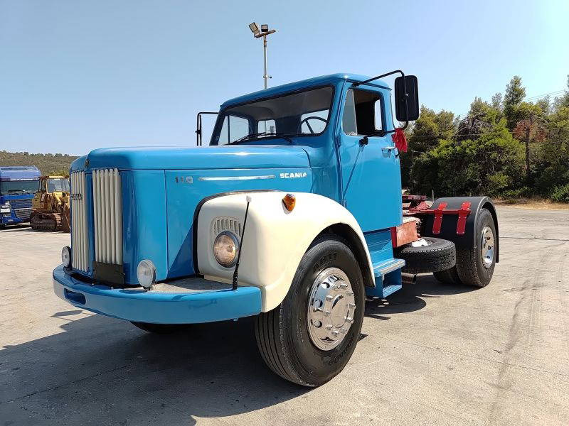 Scania L Scania Vabis L110 4X2 Truck Head - Tractor: foto 1 Scania L Scania Vabis L110 4X2 Truck Head - Tractor: foto 1