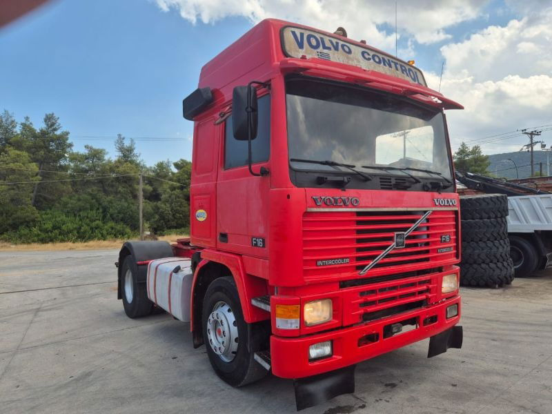 Volvo F 16.485 Volvo F16 Globetrotter 4X2 - Tractor: foto 1 Volvo F 16.485 Volvo F16 Globetrotter 4X2 - Tractor: foto 1