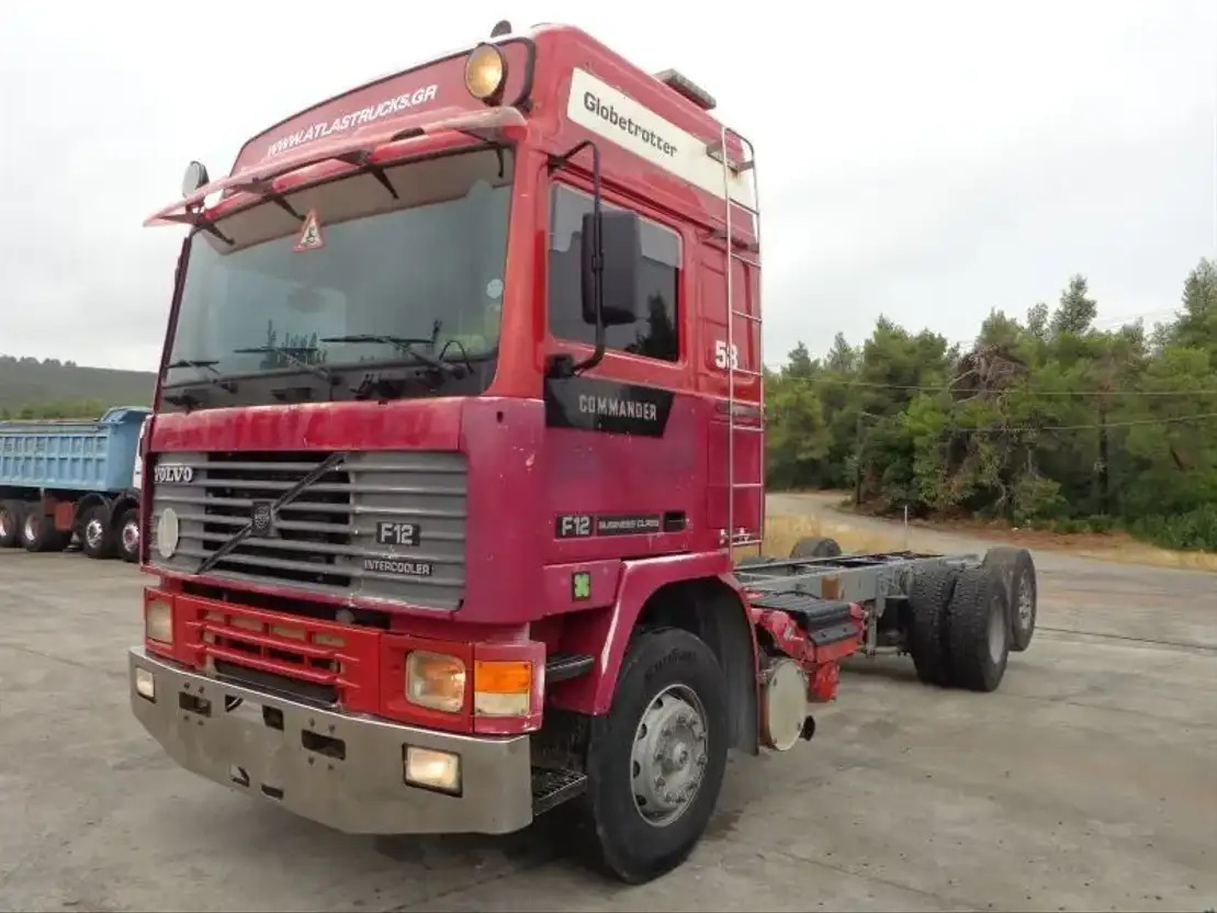 Volvo F 12.400 Volvo F12 6X2 405Hp -TD123ES - Camião chassi: foto 2 Volvo F 12.400 Volvo F12 6X2 405Hp -TD123ES - Camião chassi: foto 2