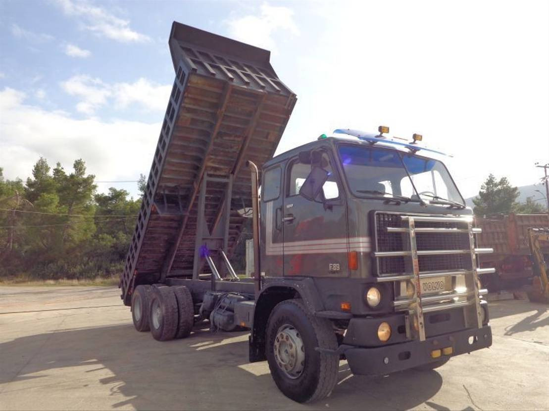 Volvo F 89 VOLVO F89 (6X2) -KIPPER  - Camião basculante: foto 2 Volvo F 89 VOLVO F89 (6X2) -KIPPER  - Camião basculante: foto 2