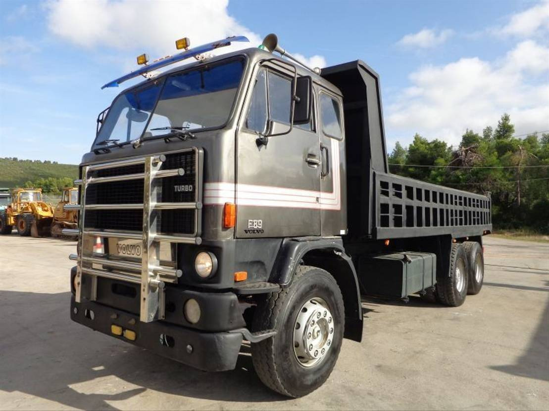 Volvo F 89 VOLVO F89 (6X2) -KIPPER  - Camião basculante: foto 1 Volvo F 89 VOLVO F89 (6X2) -KIPPER  - Camião basculante: foto 1