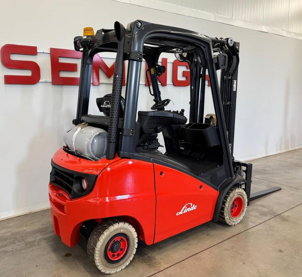 Linde 10876 - H20T-01 - Empilhador a gás: foto 3 Linde 10876 - H20T-01 - Empilhador a gás: foto 3