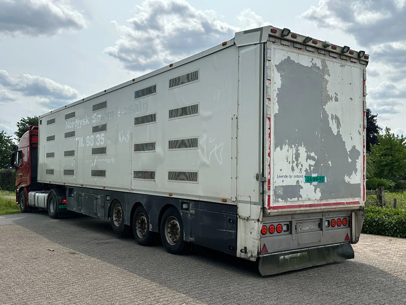 Berdex NO BERDEX HMK 4 stock livestock trailer SPF - Semi-reboque transporte de gado: foto 4 Berdex NO BERDEX HMK 4 stock livestock trailer SPF - Semi-reboque transporte de gado: foto 4