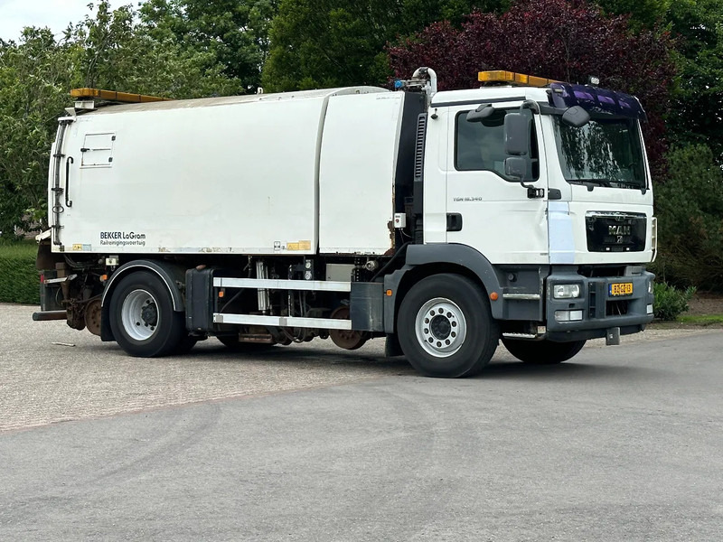 MAN TGM 18.340 BEKKER LaGram/FAUN RAIL SWEEPER/Eisenbahn Reiniger - Varredora urbana: foto 2 MAN TGM 18.340 BEKKER LaGram/FAUN RAIL SWEEPER/Eisenbahn Reiniger - Varredora urbana: foto 2