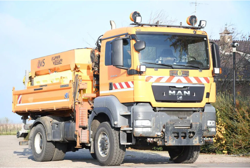 MAN TGS 18.320 4x4!! KRAN/!!!WINTERDIENST/DREISEITENKIPPER!!KOMMUNAL/KLIMA!! - Camião basculante, Camião grua: foto 2 MAN TGS 18.320 4x4!! KRAN/!!!WINTERDIENST/DREISEITENKIPPER!!KOMMUNAL/KLIMA!! - Camião basculante, Camião grua: foto 2