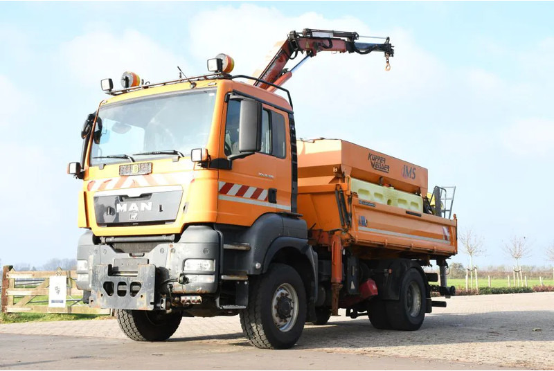 MAN TGS 18.320 4x4!! KRAN/!!!WINTERDIENST/DREISEITENKIPPER!!KOMMUNAL/KLIMA!! - Camião basculante, Camião grua: foto 3 MAN TGS 18.320 4x4!! KRAN/!!!WINTERDIENST/DREISEITENKIPPER!!KOMMUNAL/KLIMA!! - Camião basculante, Camião grua: foto 3