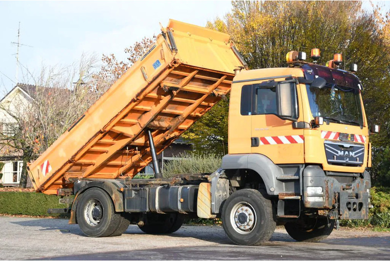 MAN TGS 18.320 AK!!4X4!! KIPPER MEILLER!!KOMMUNAL LKW!!KLIMA - Camião basculante: foto 3 MAN TGS 18.320 AK!!4X4!! KIPPER MEILLER!!KOMMUNAL LKW!!KLIMA - Camião basculante: foto 3