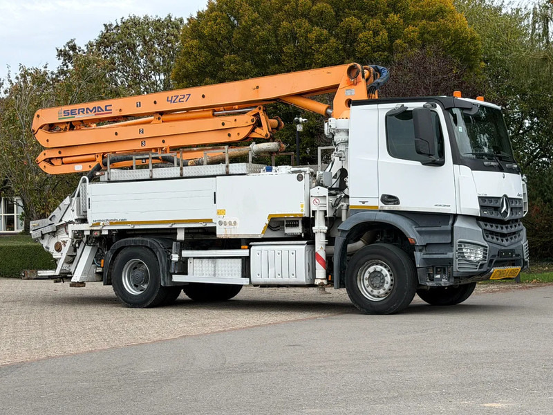 Mercedes-Benz Arocs 2236 PUMI/BETONPOMP!!BETONPUMPE 2017!!SERMAC 4Z27!! only 862 hours!! - Autobomba de betão: foto 3 Mercedes-Benz Arocs 2236 PUMI/BETONPOMP!!BETONPUMPE 2017!!SERMAC 4Z27!! only 862 hours!! - Autobomba de betão: foto 3