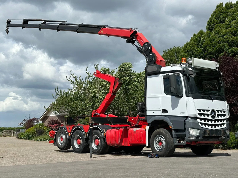 Mercedes-Benz Arocs 3251 8x4 TRIPLE!!26TM KRAAN/HAAK!!EURO6!!TOP! - Camião polibenne, Camião grua: foto 2 Mercedes-Benz Arocs 3251 8x4 TRIPLE!!26TM KRAAN/HAAK!!EURO6!!TOP! - Camião polibenne, Camião grua: foto 2