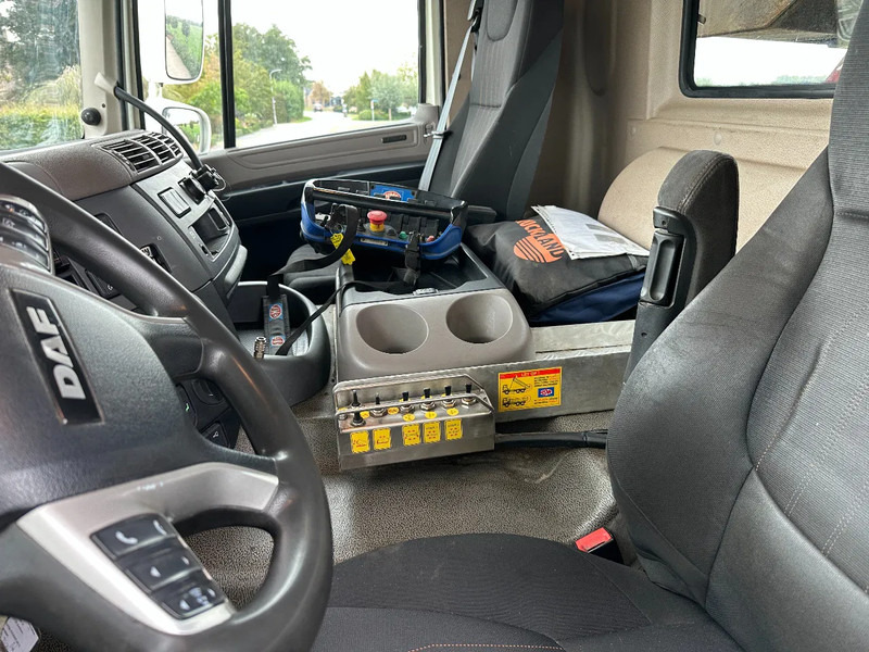 Camião polibenne, Camião grua Tatra PR 4342 WIDESPREAD !! 8x6 !!Z-KRAAN/HAAK!! EURO6!!RADIO REMOTE!!2019!!ZERO-EMISSIE 01-01-2030!!: foto 17