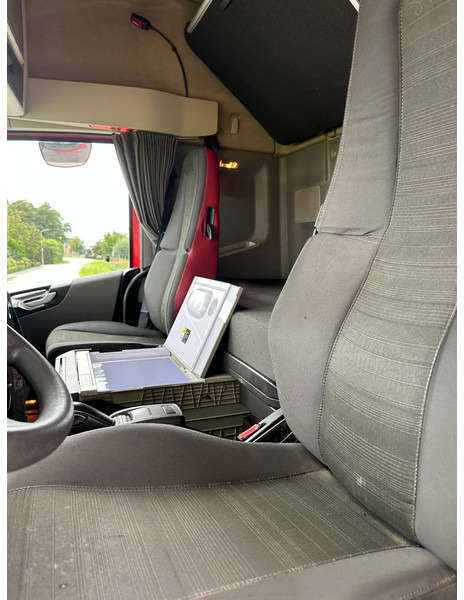 Tractor Volvo FH 500 !TRACTOR!!!CRANE/GRUE/HIAB 85TM!!TOP!EURO6: foto 15 Tractor Volvo FH 500 !TRACTOR!!!CRANE/GRUE/HIAB 85TM!!TOP!EURO6: foto 15