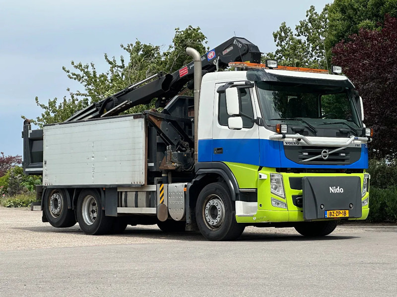 Volvo FM 330 186dkm! !!6X2!!Kraan/KIPPER!!RADIO REMOTE! EX-GEMEENTE/KOMMUNAL! - Camião basculante, Camião grua: foto 4 Volvo FM 330 186dkm! !!6X2!!Kraan/KIPPER!!RADIO REMOTE! EX-GEMEENTE/KOMMUNAL! - Camião basculante, Camião grua: foto 4
