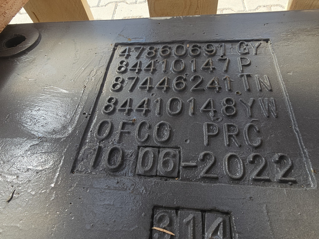 Case 47860691 - Contrapeso para Máquina de construção: foto 5 Case 47860691 - Contrapeso para Máquina de construção: foto 5