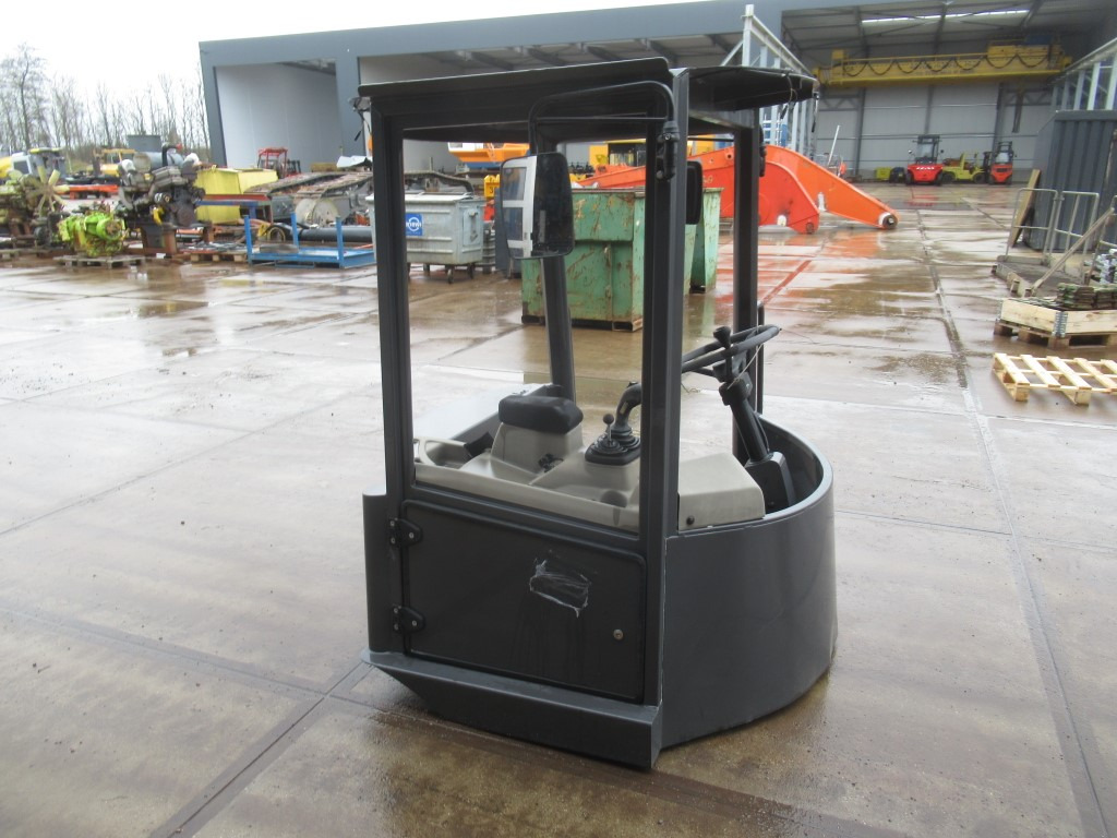 Case 87681392 - - Cabine para Máquina de construção: foto 1 Case 87681392 - - Cabine para Máquina de construção: foto 1