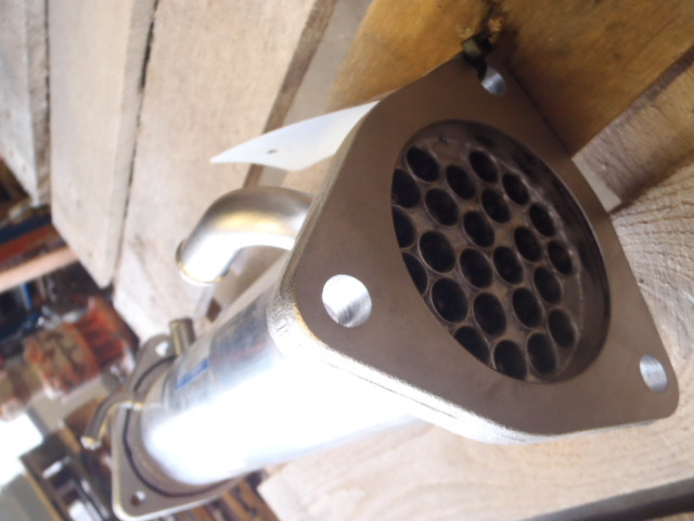 Case 8976067182 - Radiador EGR para Máquina de construção: foto 2 Case 8976067182 - Radiador EGR para Máquina de construção: foto 2