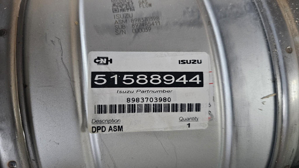Case 8983703980 - 90490697 - Conversor catalítico para Máquina de construção: foto 2 Case 8983703980 - 90490697 - Conversor catalítico para Máquina de construção: foto 2