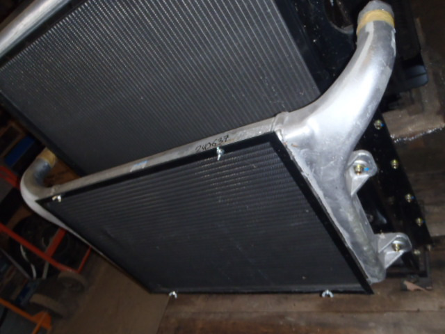 Case LL00083 - Intercooler para Máquina de construção: foto 1 Case LL00083 - Intercooler para Máquina de construção: foto 1