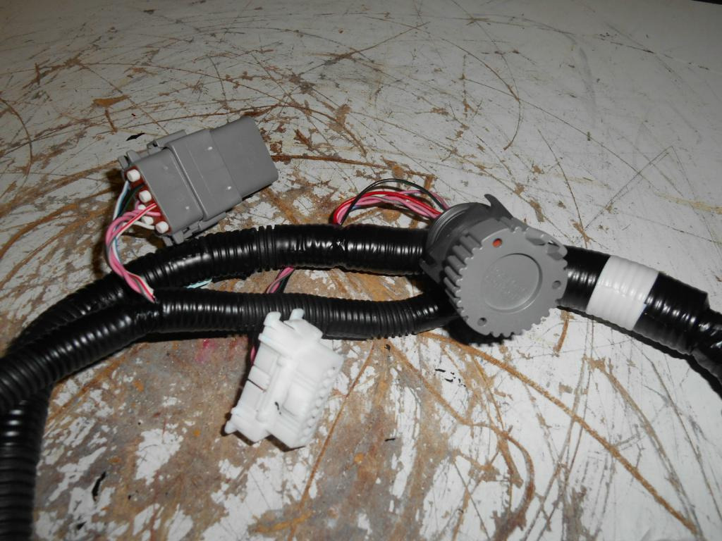 Case MFR71231 - Cables/ Wire harness para Máquina de construção: foto 2 Case MFR71231 - Cables/ Wire harness para Máquina de construção: foto 2