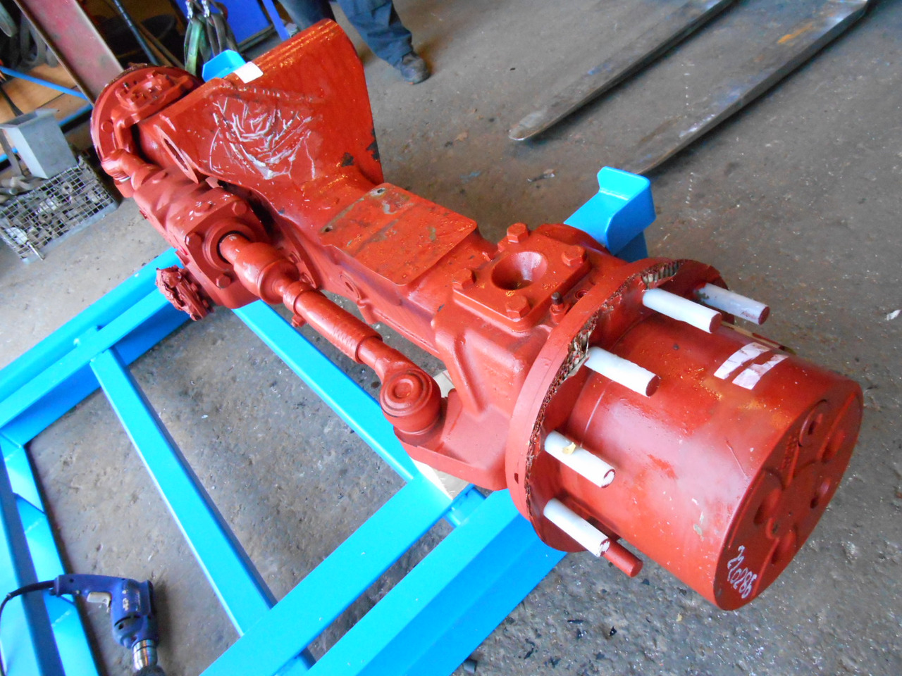Doosan 1001040123 - 4472074052 - Eixo dianteiro para Máquina de construção: foto 1 Doosan 1001040123 - 4472074052 - Eixo dianteiro para Máquina de construção: foto 1