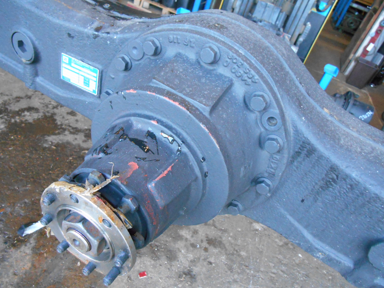 Doosan 22119422A - 4472020049 - Eixo dianteiro para Máquina de construção: foto 2 Doosan 22119422A - 4472020049 - Eixo dianteiro para Máquina de construção: foto 2