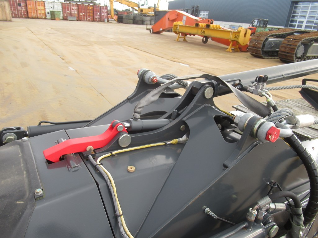 Equipamento para Aplainadora (Fresadora) novo Bomag BM2000-75 -: foto 7 Equipamento para Aplainadora (Fresadora) novo Bomag BM2000-75 -: foto 7