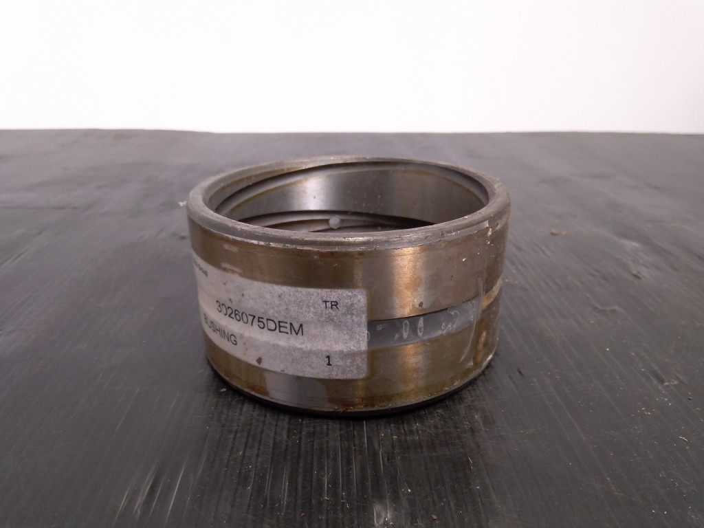 Hitachi 3026075 - - Piston/ Anel/ Buch para Máquina de construção: foto 1 Hitachi 3026075 - - Piston/ Anel/ Buch para Máquina de construção: foto 1