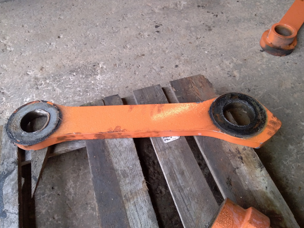 Hitachi 3075524 - Suspensão para Máquina de construção: foto 2 Hitachi 3075524 - Suspensão para Máquina de construção: foto 2