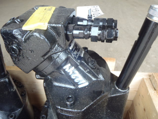 Hitachi 71491030 - Motor de giro para Máquina de construção: foto 1 Hitachi 71491030 - Motor de giro para Máquina de construção: foto 1