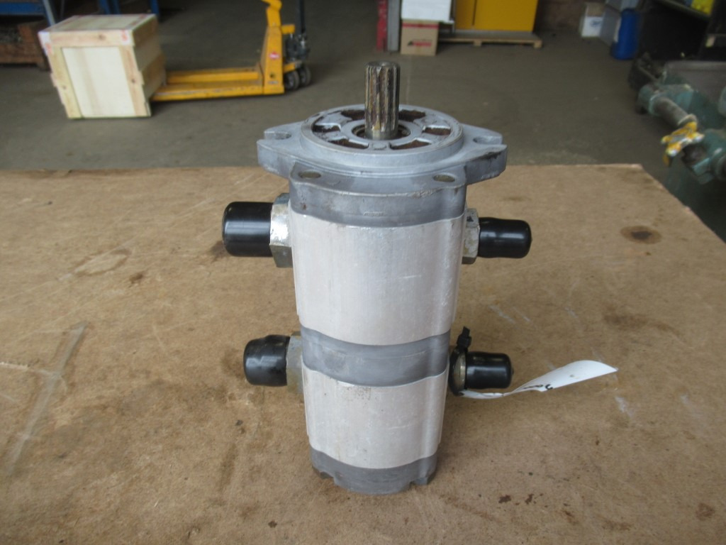 Hitachi 9218031 - - Bomba de direção para Máquina de construção: foto 3 Hitachi 9218031 - - Bomba de direção para Máquina de construção: foto 3