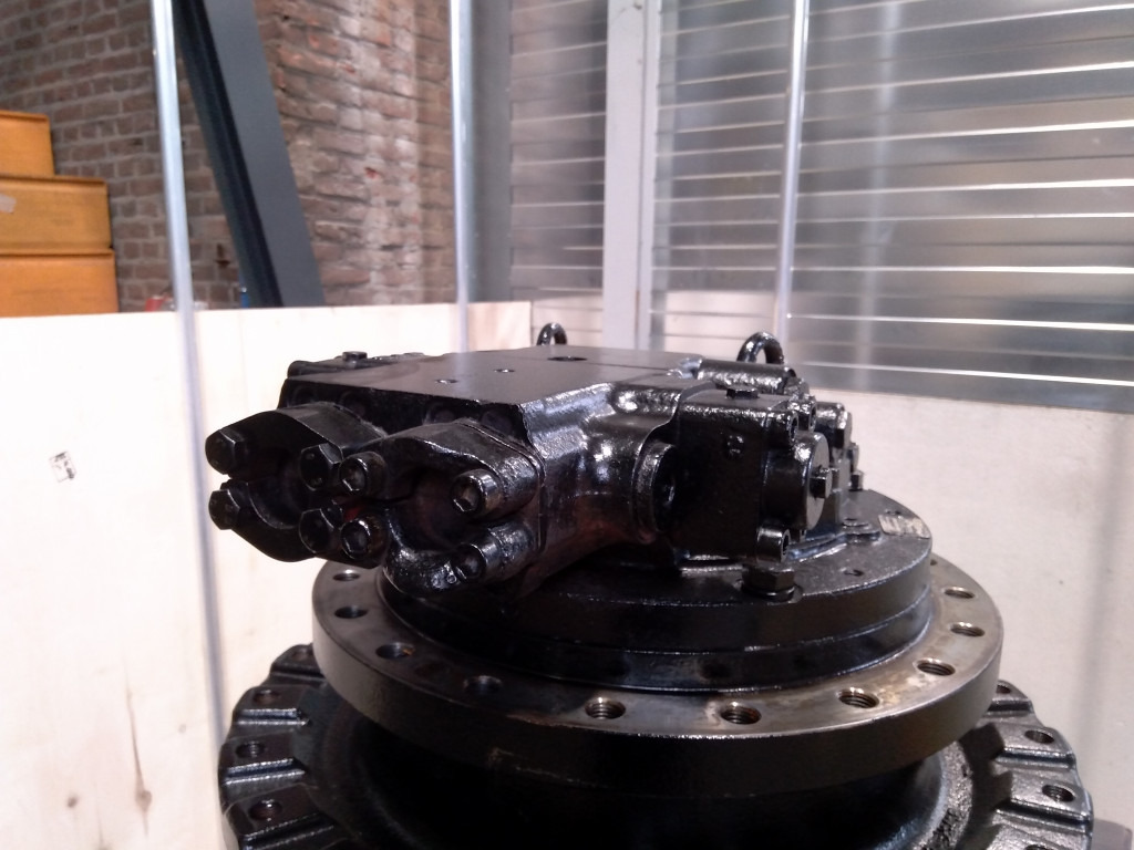 Hitachi HMGF78FA - - Motor hidráulico para Máquina de construção: foto 2 Hitachi HMGF78FA - - Motor hidráulico para Máquina de construção: foto 2