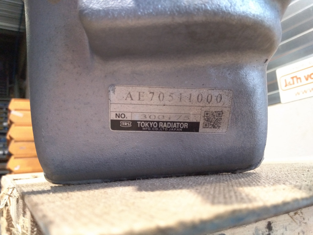 Hitachi YA00001634 - Intercooler para Máquina de construção: foto 5 Hitachi YA00001634 - Intercooler para Máquina de construção: foto 5