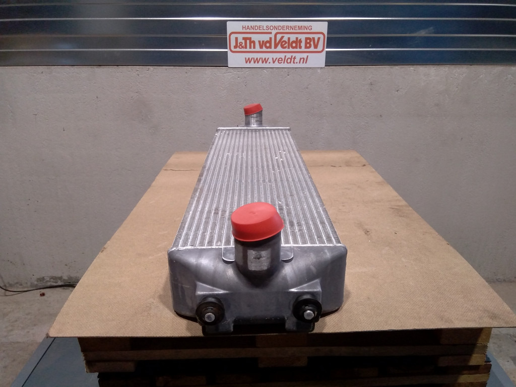 Hitachi YA00001634 - Intercooler para Máquina de construção: foto 2 Hitachi YA00001634 - Intercooler para Máquina de construção: foto 2