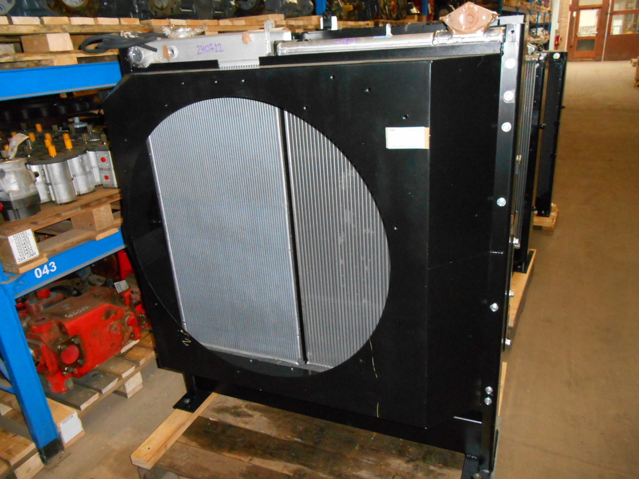 Kobelco LS05P00039F1 - LS05P00039F3 - Radiador para Máquina de construção: foto 5 Kobelco LS05P00039F1 - LS05P00039F3 - Radiador para Máquina de construção: foto 5