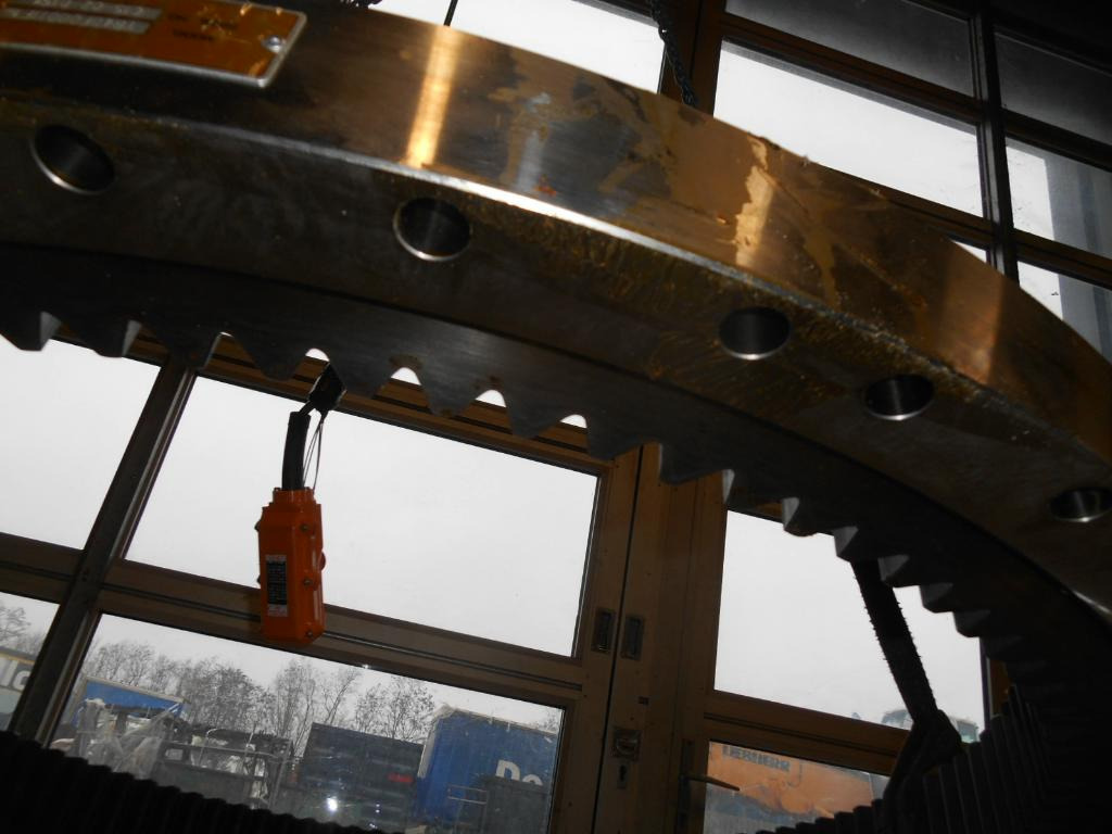 Coroa de giro para Máquina de construção novo Kobelco YB40F00011F1: foto 6