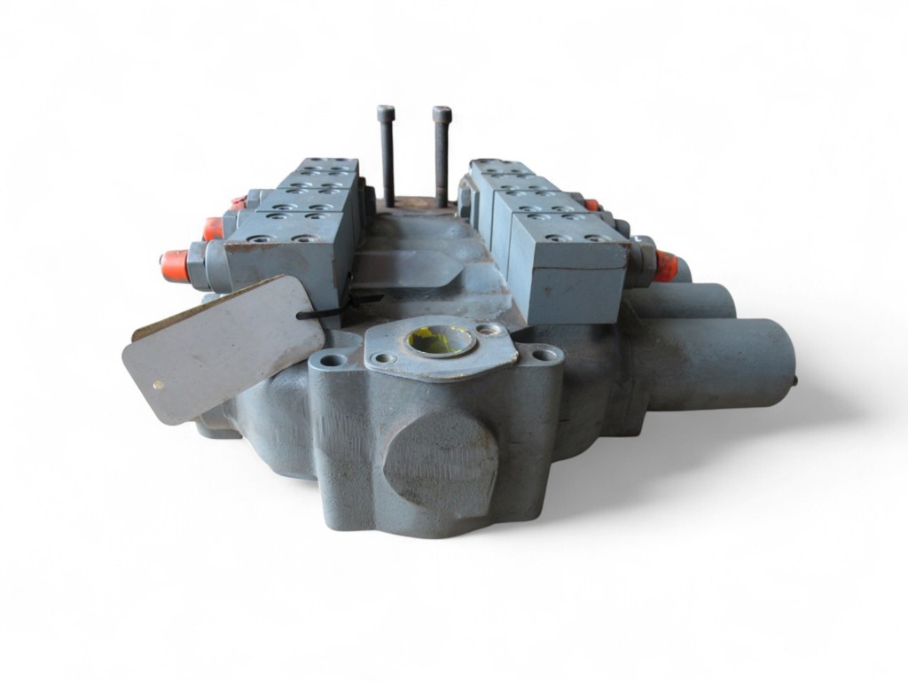 New Holland 1771467 - Válvula hidráulica para Máquina de construção: foto 3 New Holland 1771467 - Válvula hidráulica para Máquina de construção: foto 3