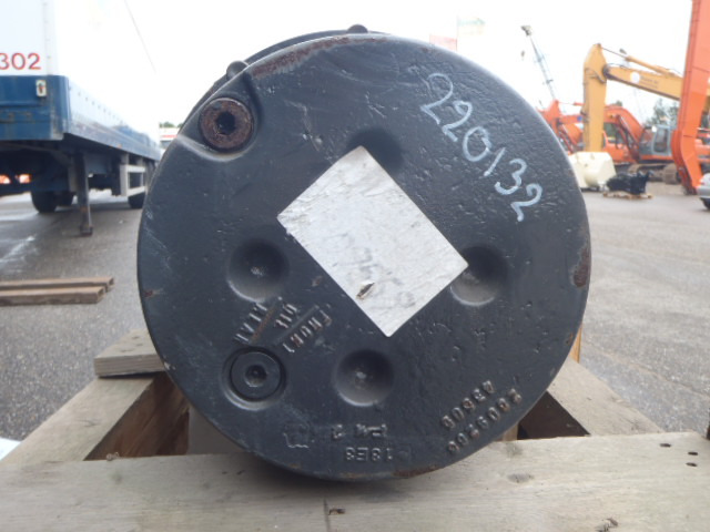 New Holland 2809559 - Eixo dianteiro para Máquina de construção: foto 2 New Holland 2809559 - Eixo dianteiro para Máquina de construção: foto 2