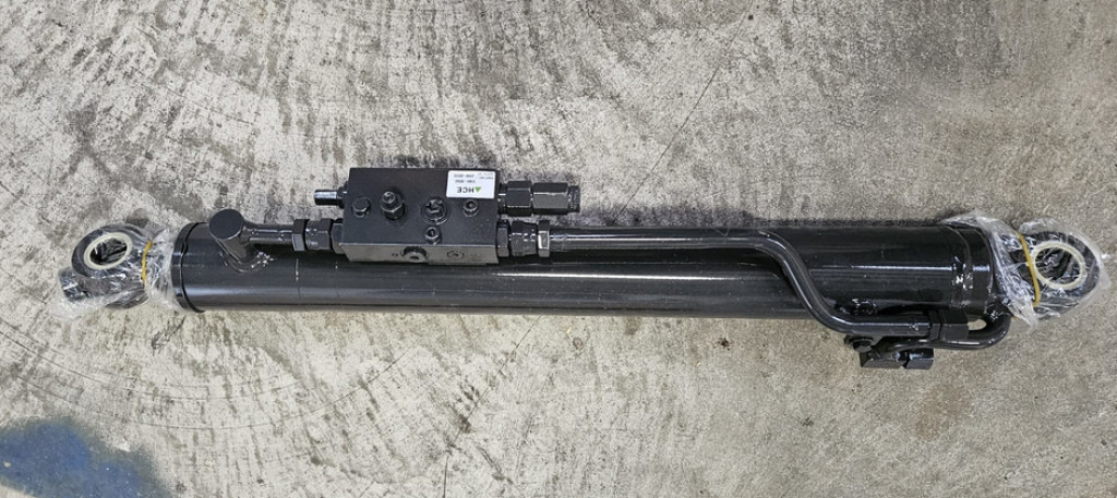 New Holland 31MK-52921CG - 31MK-5012CG - Cilindro hidráulico para Máquina de construção: foto 1 New Holland 31MK-52921CG - 31MK-5012CG - Cilindro hidráulico para Máquina de construção: foto 1