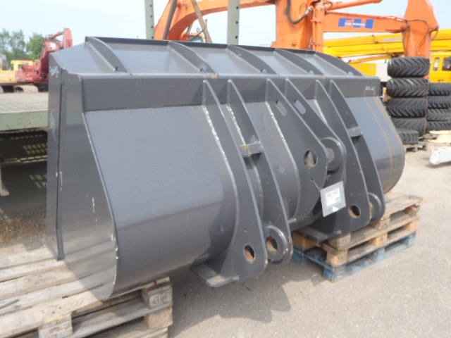 New Holland 87426276 - 472033021 - Balde carregador: foto 1 New Holland 87426276 - 472033021 - Balde carregador: foto 1