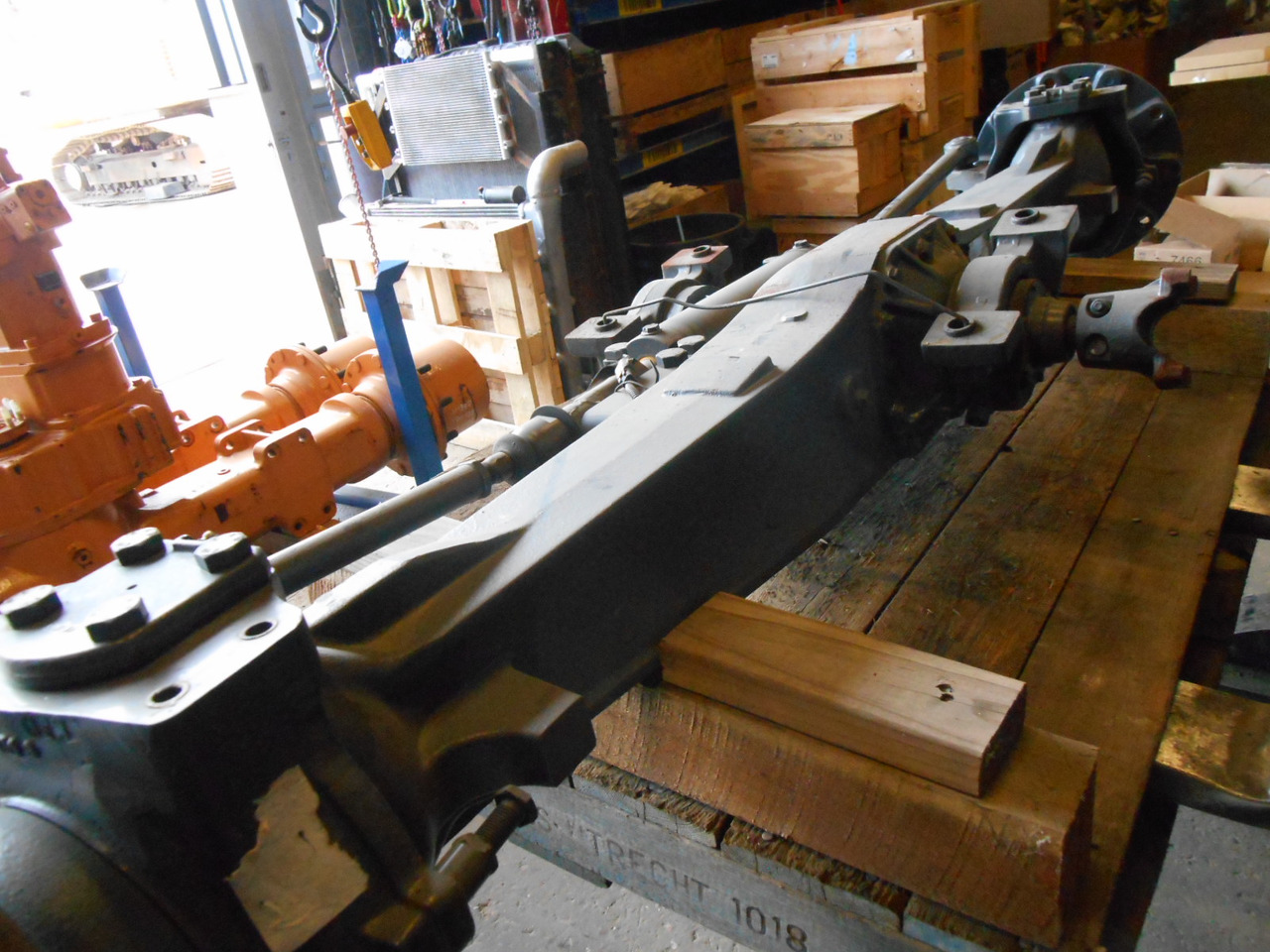 New Holland 87674862 - 85804761 - Eixo dianteiro para Máquina de construção: foto 3 New Holland 87674862 - 85804761 - Eixo dianteiro para Máquina de construção: foto 3