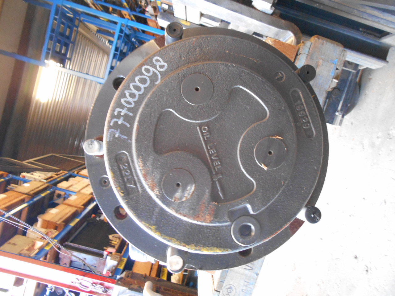 New Holland 87674862 - 85821297 - Eixo dianteiro para Máquina de construção: foto 2 New Holland 87674862 - 85821297 - Eixo dianteiro para Máquina de construção: foto 2