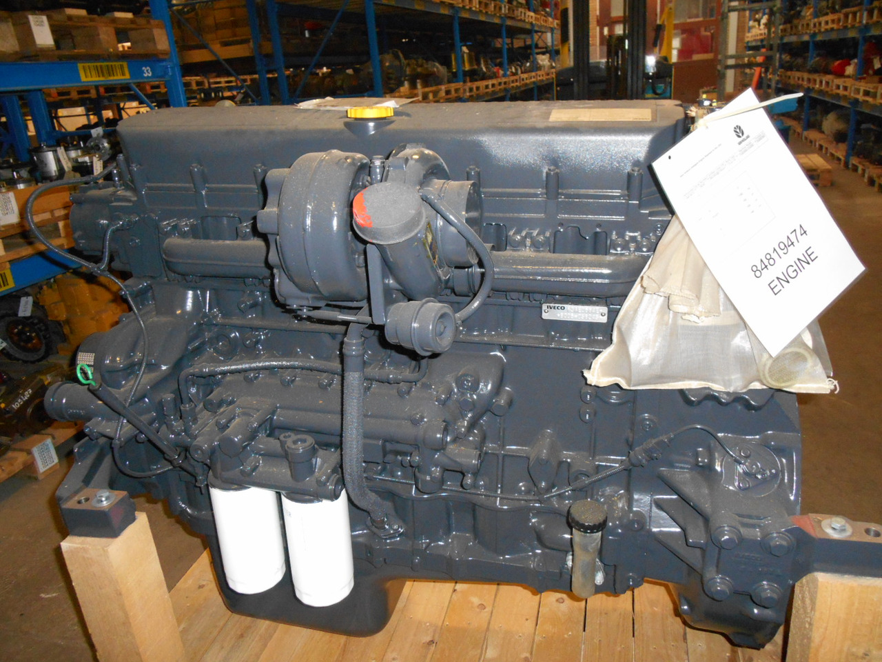 New Holland AG / Combines 84819474 - 504082365 - Motor para Máquina de construção: foto 1 New Holland AG / Combines 84819474 - 504082365 - Motor para Máquina de construção: foto 1