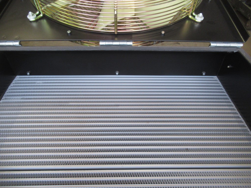 Nissens 2928821 - - Radiador de óleo para Máquina de construção: foto 2 Nissens 2928821 - - Radiador de óleo para Máquina de construção: foto 2