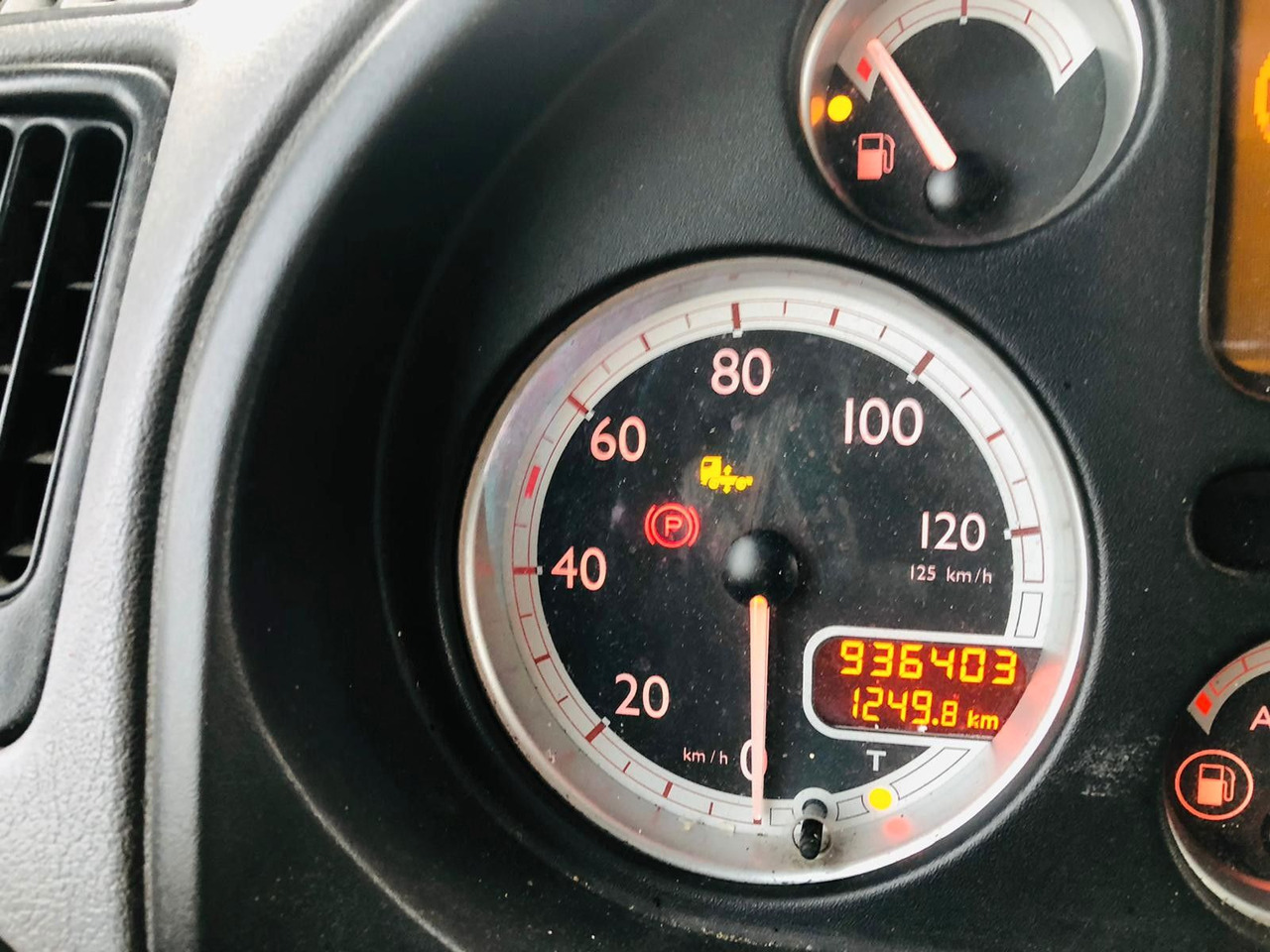 Camião de lona DAF LA LF45.220 G12: foto 6