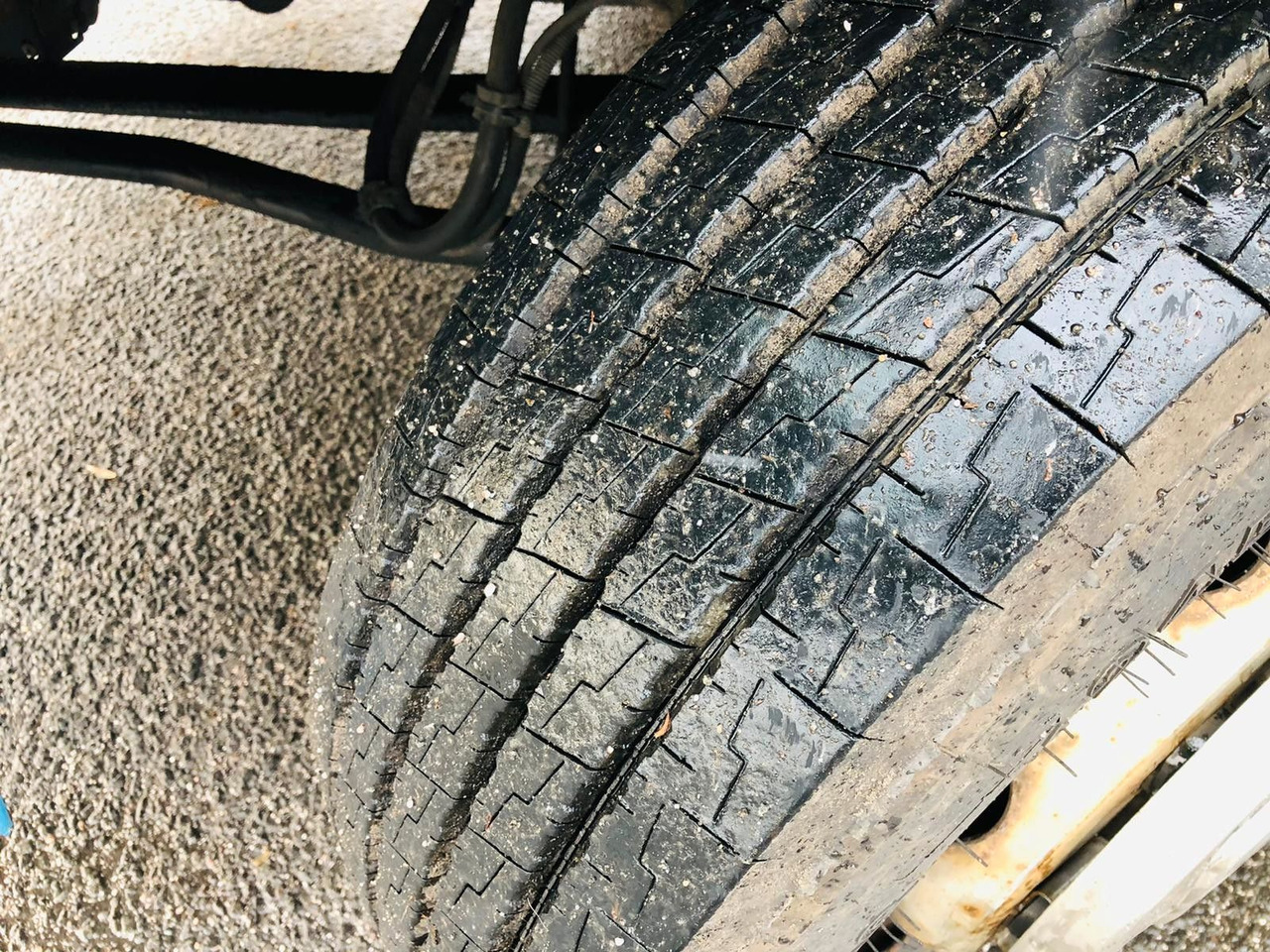 Camião de lona DAF LA LF45.220 G12: foto 9