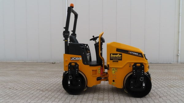 JCB CT 260-120 - Compactador de asfalto: foto 1 JCB CT 260-120 - Compactador de asfalto: foto 1
