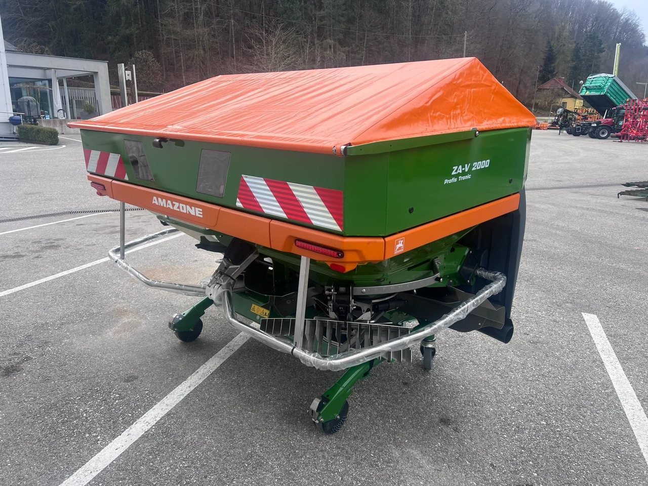 Distribuidor de fertilizantes novo Amazone ZA-V 2000 Profis Tronic: foto 1