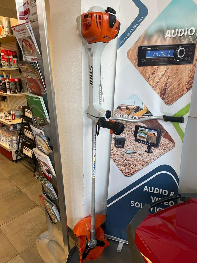 Stihl FS 360 mit Tragesystem - Lagernd - Equipamentos para jardinagem: foto 1 Stihl FS 360 mit Tragesystem - Lagernd - Equipamentos para jardinagem: foto 1