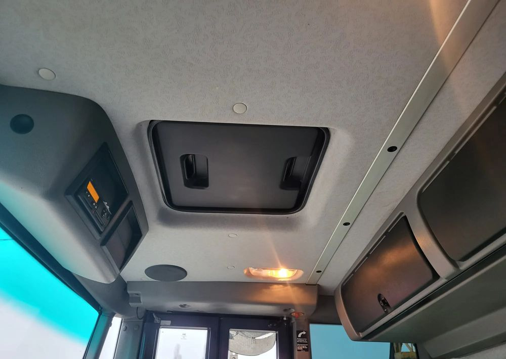Caminhão de lixo Mercedes-Benz Mercedes-Benz Econic 2630: foto 11