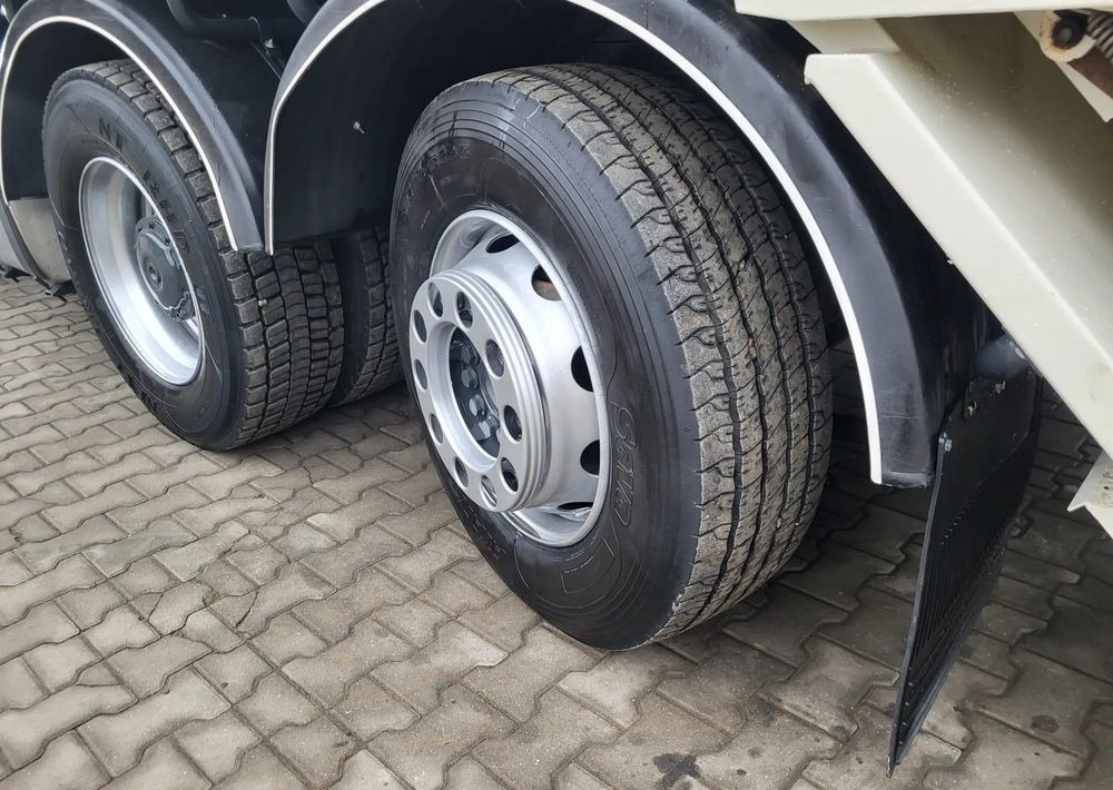 Caminhão de lixo Mercedes-Benz Mercedes-Benz Econic 2630: foto 12