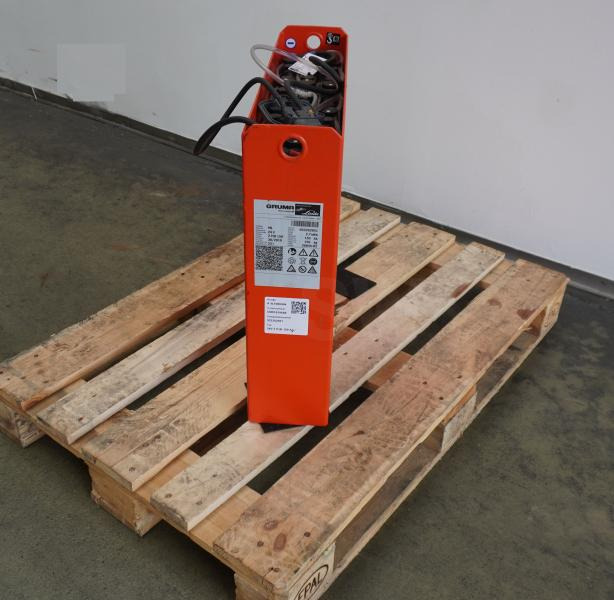 GRUMA 24 Volt 2 PzB 150 Ah - Bateria automotiva: foto 1 GRUMA 24 Volt 2 PzB 150 Ah - Bateria automotiva: foto 1